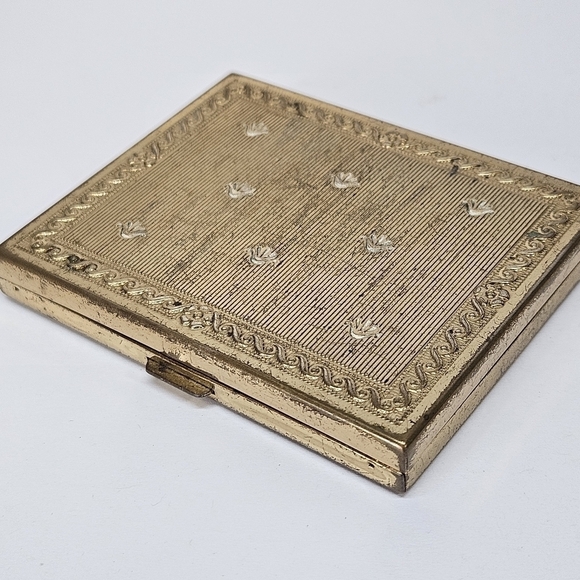 VINTAGE Revlon Love Pat Misty Rose Gold-Tone Rectangle Compact Puff - Picture 3 of 7